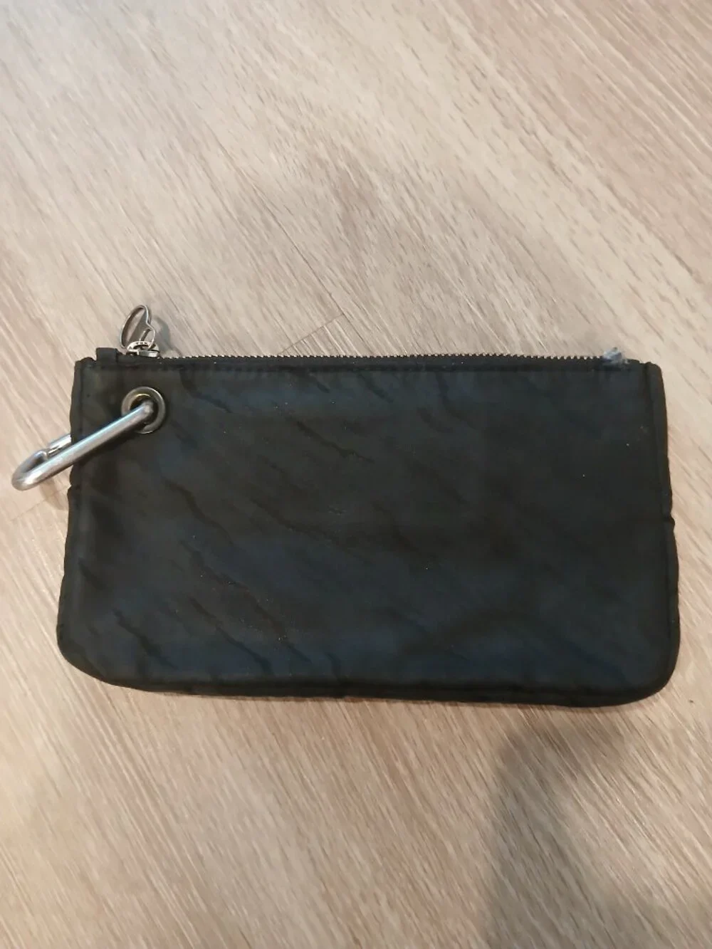 GREAT LARGE WRISTLET ATHLETA BLACK!!!